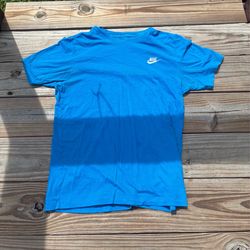 NIKE TEE SMALL