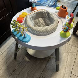 Skip hop Baby Bouncer