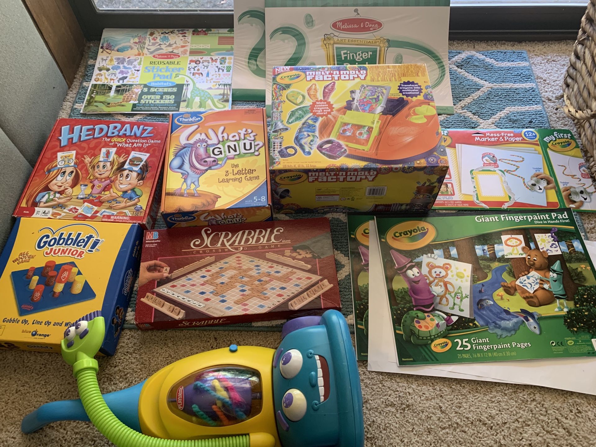 Lot of board games + finger-paint paper