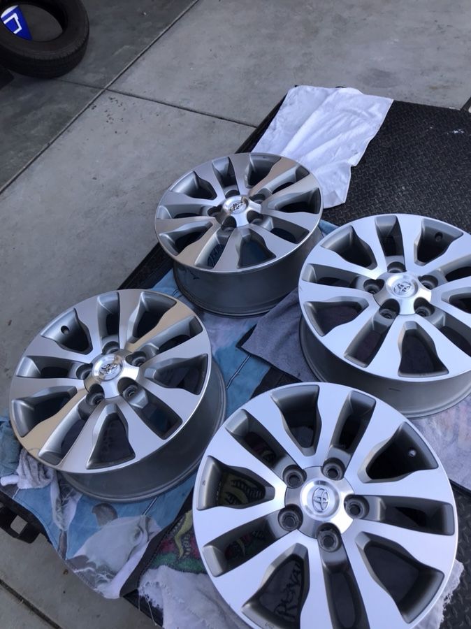 Toyota Tundra/sequoia limited OEM wheels