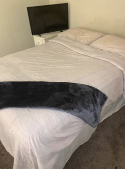 Full size bed and bed frame