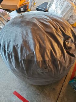 Giant bean bag, barely used