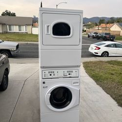 washer and gas dryer laundry tower