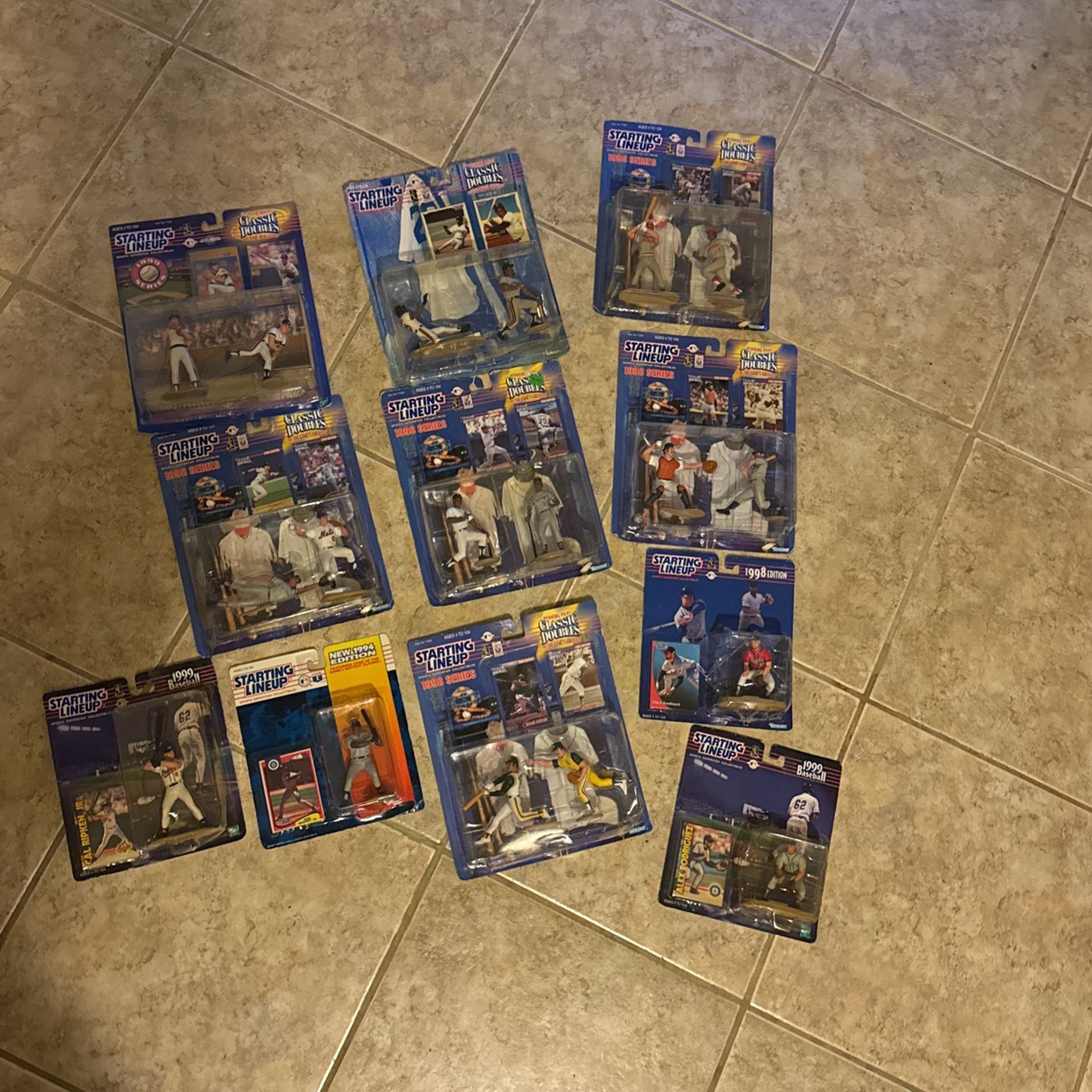 Starting Lineup Collectibles (baseball; hockey)