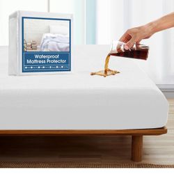 Queen Mattress Protector, Queen Size Mattress Cover Protector Waterproof with Deep Pocket up to 14’’, Queen Size Bed, Noiseless & Skin-Friendly Queen 