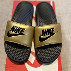 Nike Women’s Slides