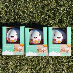 Pillowfort Gumball Machine Night Light