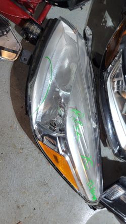 Ford Escape Headlight