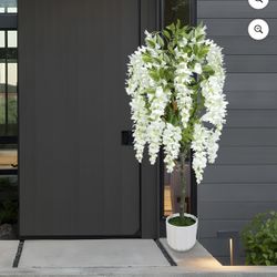 Pretty Artificial Plant With Flowers 4 Ft Tall ( Ask For Price)