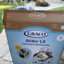 Graco baby swing