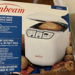 New Sunbeam 5820 Bread Dough Maker