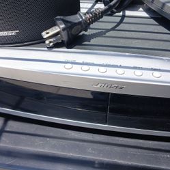 Bose Audio Parts  Comes With Remote And Some Cables Works But Some Parts Missing