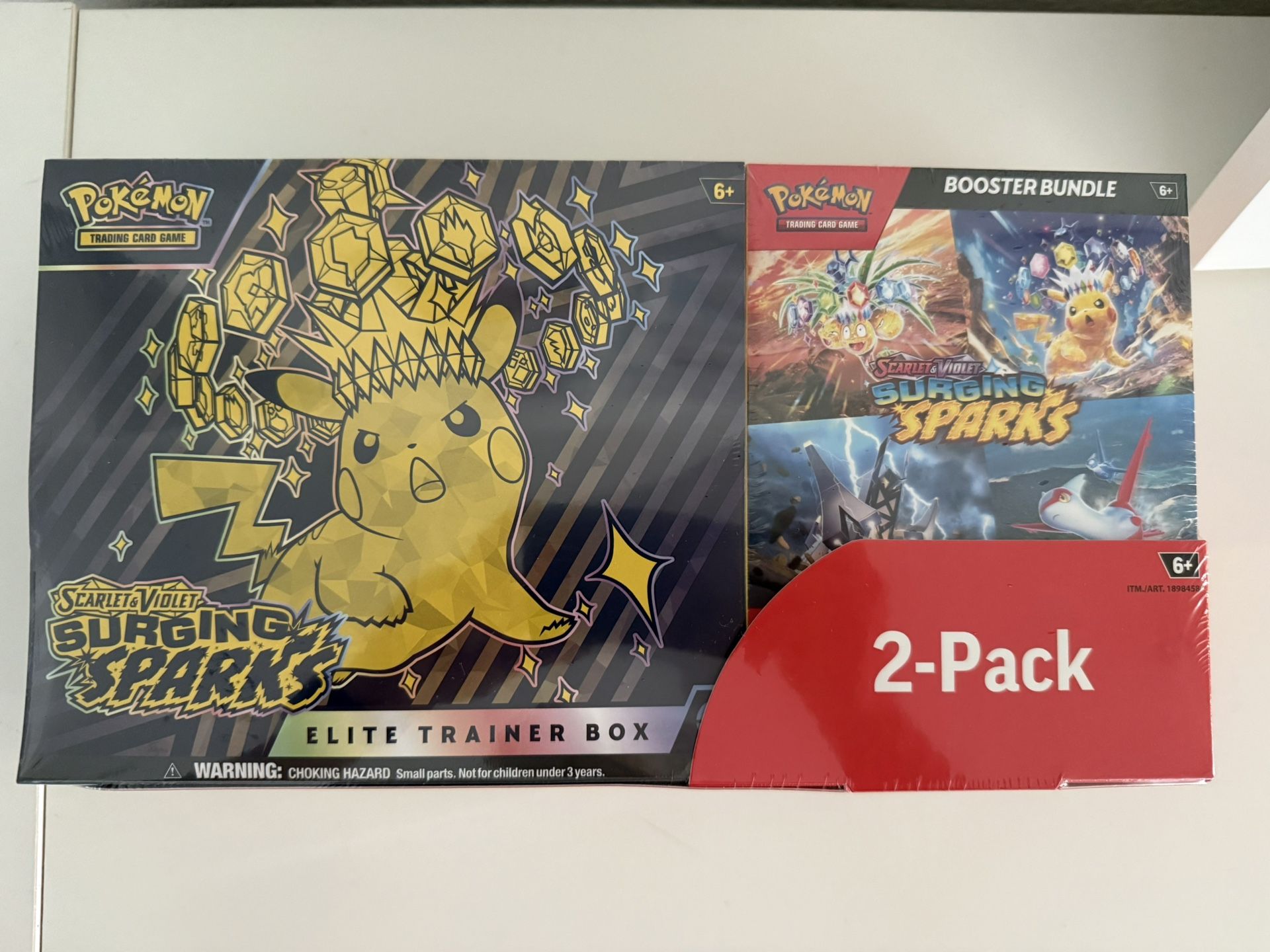 ⭐️コストコ限定 ポケモンカード Surging Sparks ETB 英語版✨ ⭐️コストコ限定 ポケモンカード Surging Sparks ETB 英語版