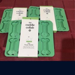Cuddle Collab Pet Treat Molds