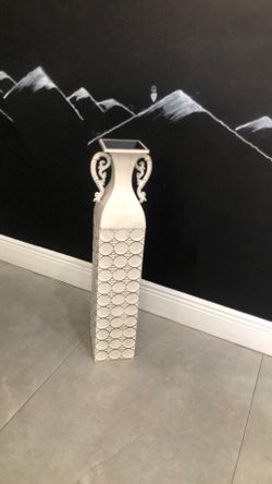 Metal decorative vase