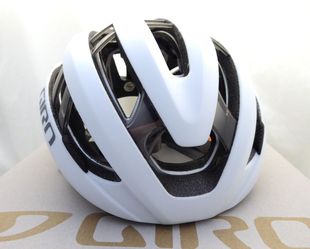 Giro Aries Spherical Helmet Size Medium New In Box 