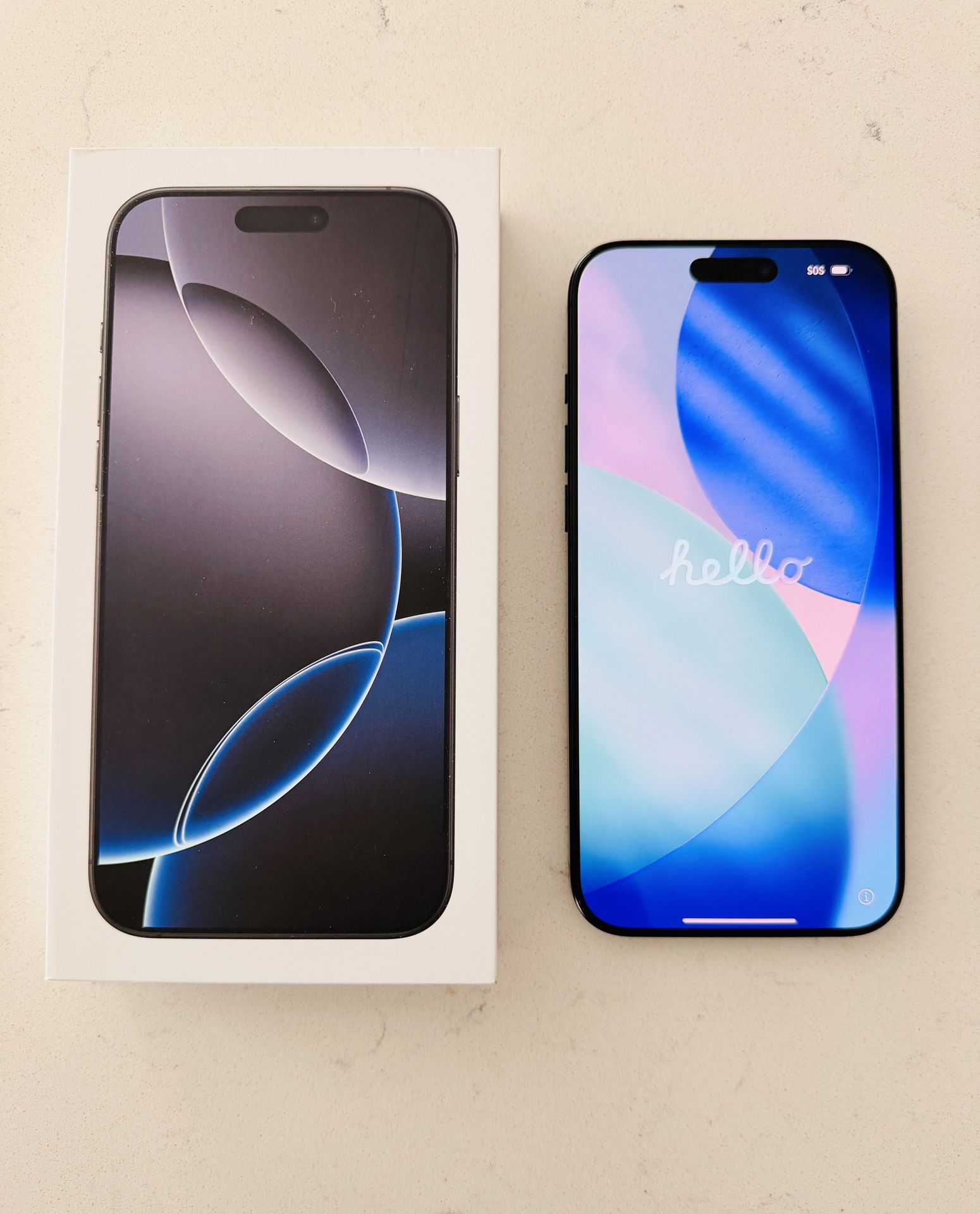 Unlocked iPhone 16 Pro Max Black Titanium 256 GB