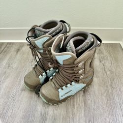 Snowboard Shoes