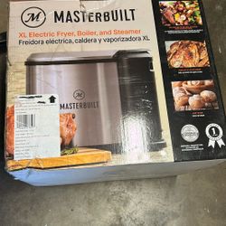 Master built Electric Fryer, Broiler And Steamer 