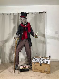Disney’s 6 Ft. SCROOGE “CREEPMAS” Animatronic