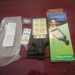 Solar Charging Motion Sensor Lights