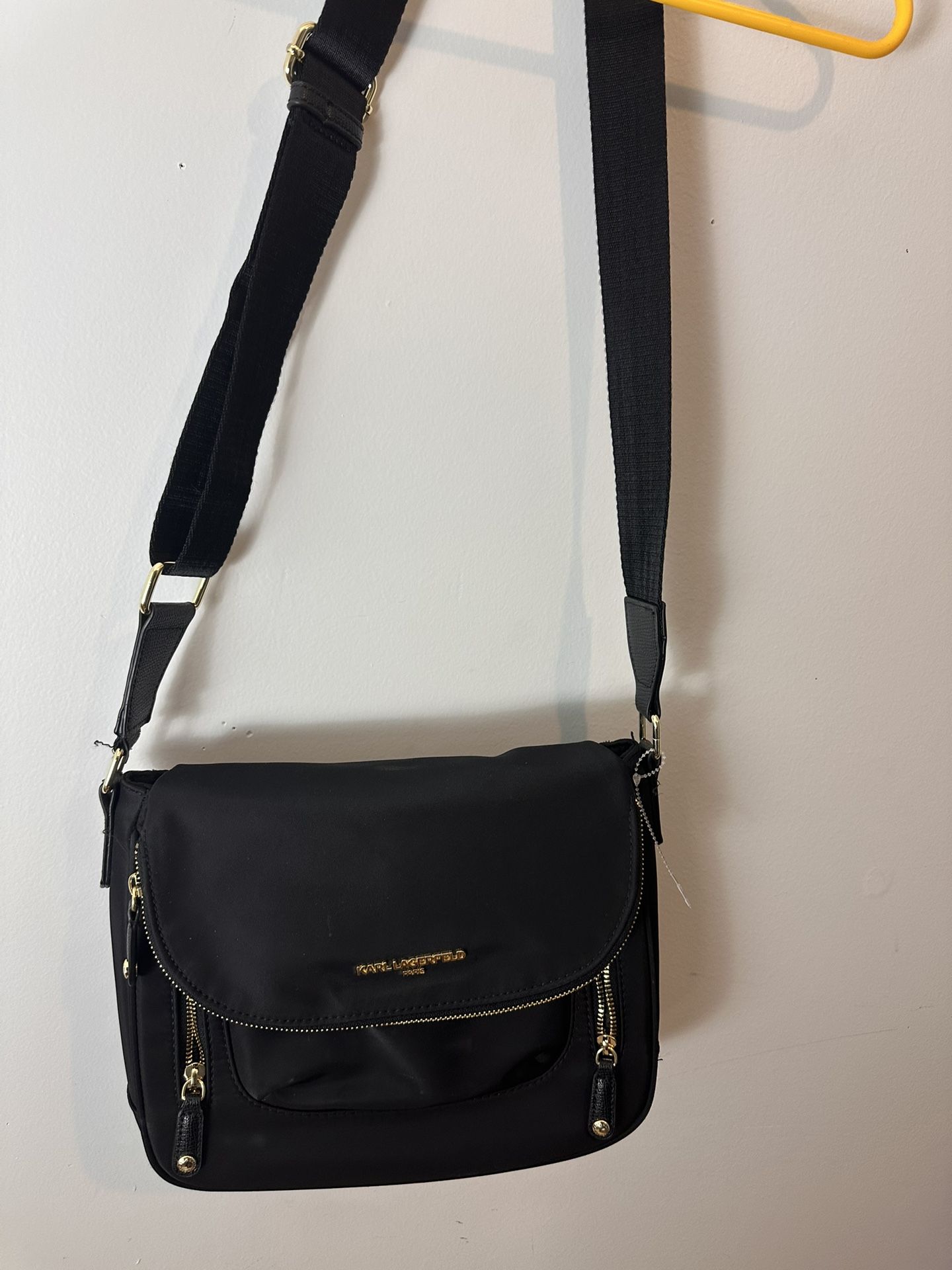 KARL LAGERFELD PARIS Black Cara Messenger Bag โ NWT โ REDUCED!!
