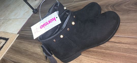 Girls shoes size 2 new