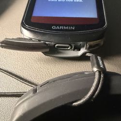 Like New Garmin Edge 1040 Solar