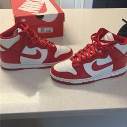 Nike Dunks