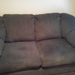 Loveseat 