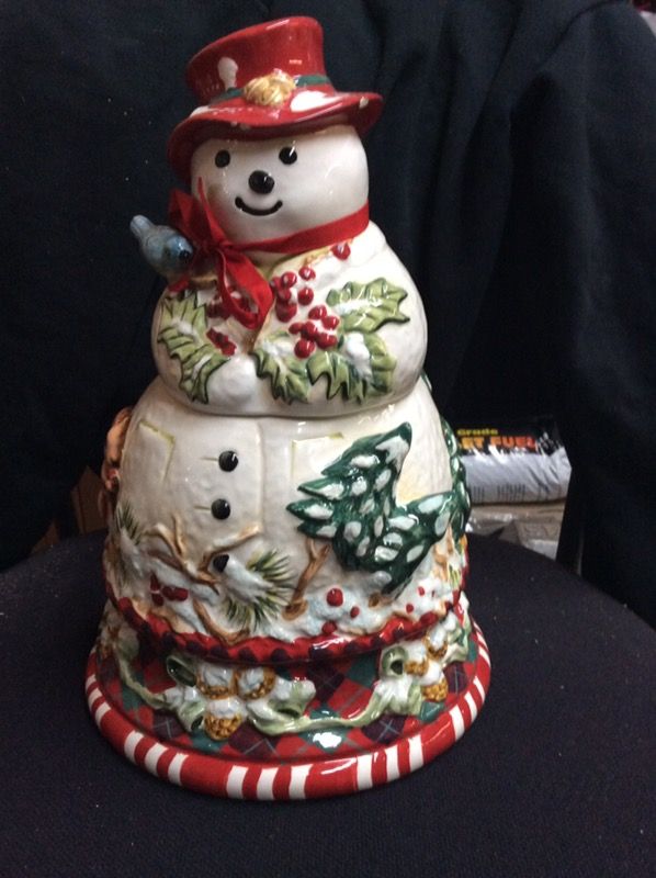 Frosty the Snowman cookie jar