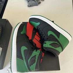 Jordan 1s Pine Green