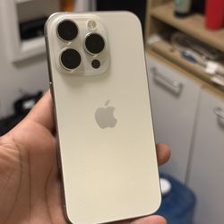 iPhone 15 Pro 128GB Unlocked