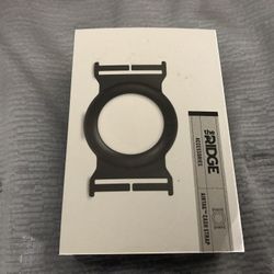 Ridge Wallet Air Tag Cash Strap