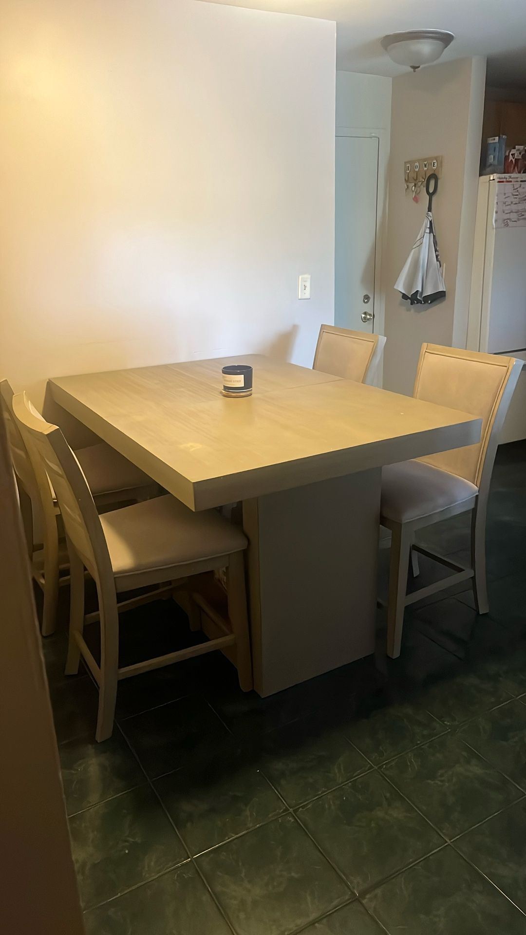 Kitchen Table