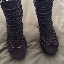 Brand Frh suede black