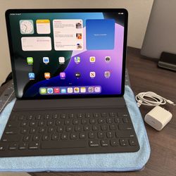 iPad Pro 12.9 4th Gen 128gb W Smart Keyboard Folio