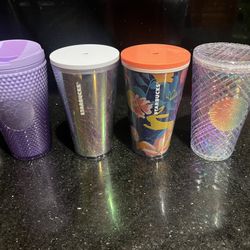 Grande Starbucks Cups 