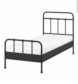 2 Metal Twin Bed Frames