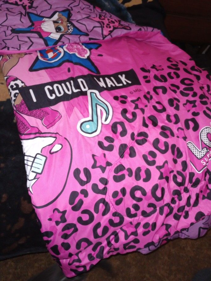 Twin/Full Size Comforter 72"/86" On Tags Multi Color