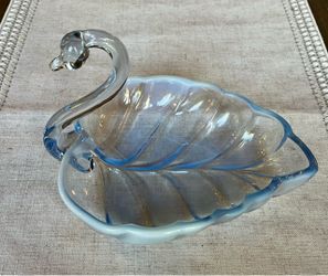 Vintage Duncan Miller swan glass candy dish leaf