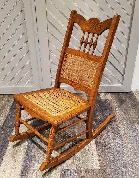 VINTAGE WOODEN ROCKING CHAIR,  ORIGINAL WICKER/CANE  BACK AND SEAT, VERY SOLID, EUC, 37 X 37 X 17,