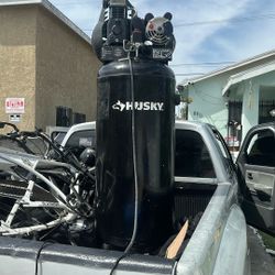 Husky Compressor