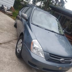2007 Kia Sedona Van