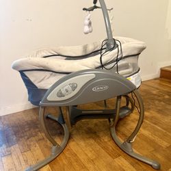 Graco Bassinet Style Swing