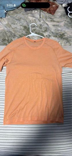 Men’s lululemon t shirt - size small