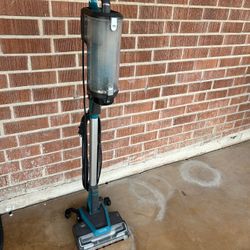 Shark Vacuum Cleaner