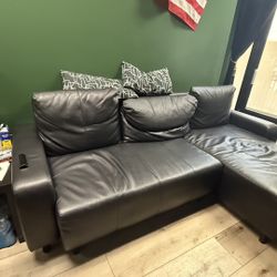 Couch / Sofa 