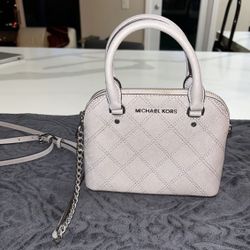 Michael Kors XS Mini Cindy Cross Stitch Crossbody Saffiano Pearl Gray Pocketbook