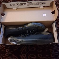NEW Converse Chuck Taylor Size M7 W9